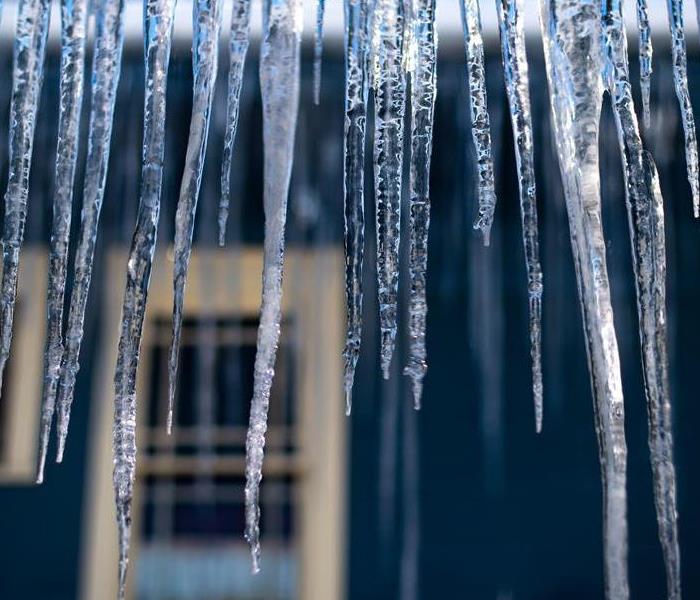Icicles may be a sign of ice damming 
